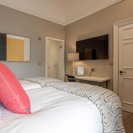No1 Apartments & Bedrooms St Andrews - St Mary'S ภายนอก รูปภาพ