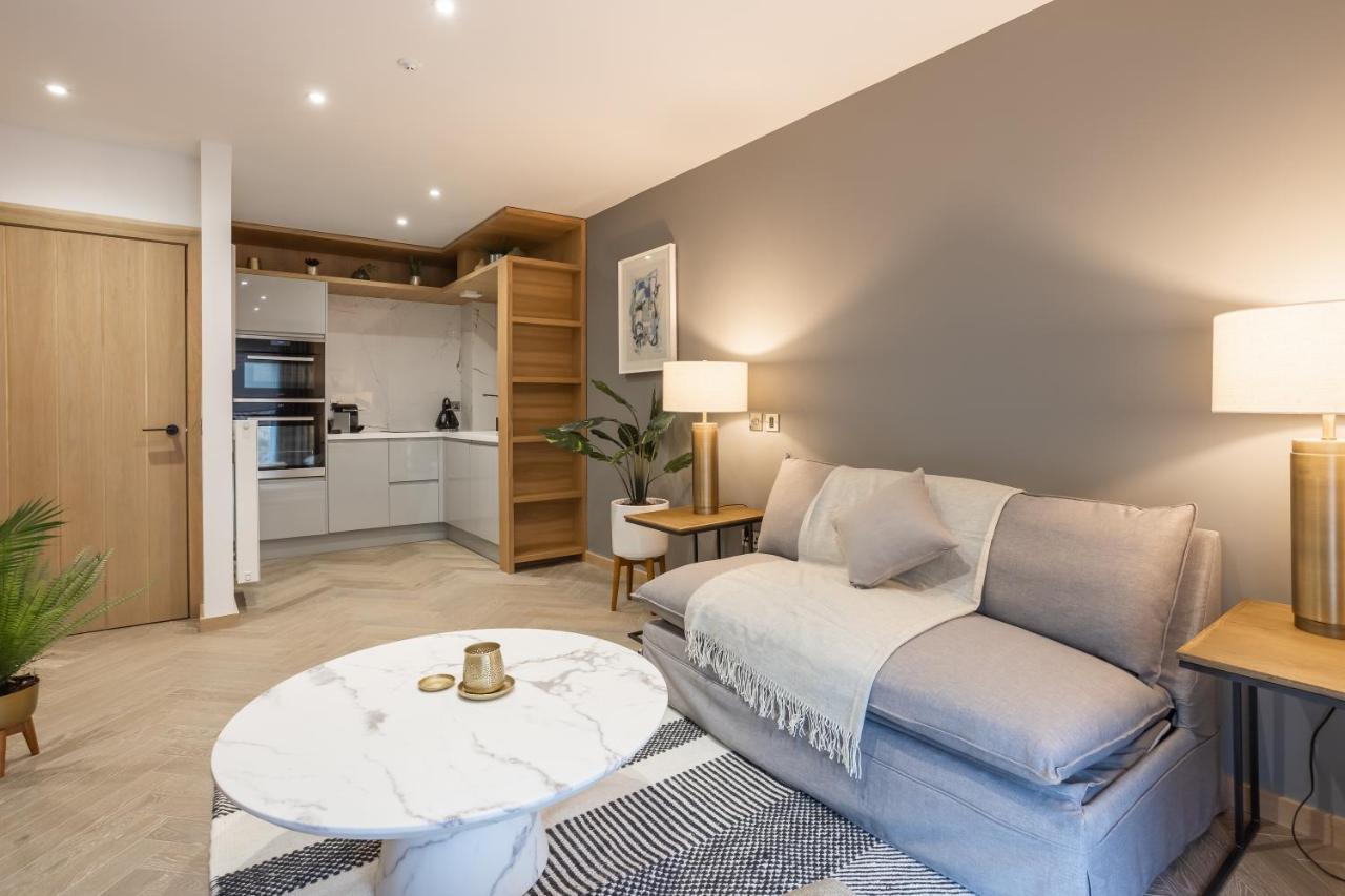 No1 Apartments & Bedrooms St Andrews - St Mary'S ภายนอก รูปภาพ