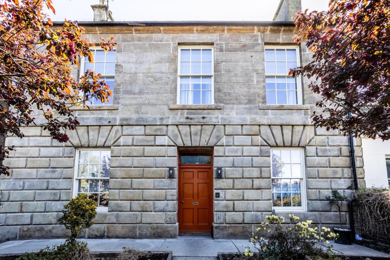No1 Apartments & Bedrooms St Andrews - St Mary'S ภายนอก รูปภาพ