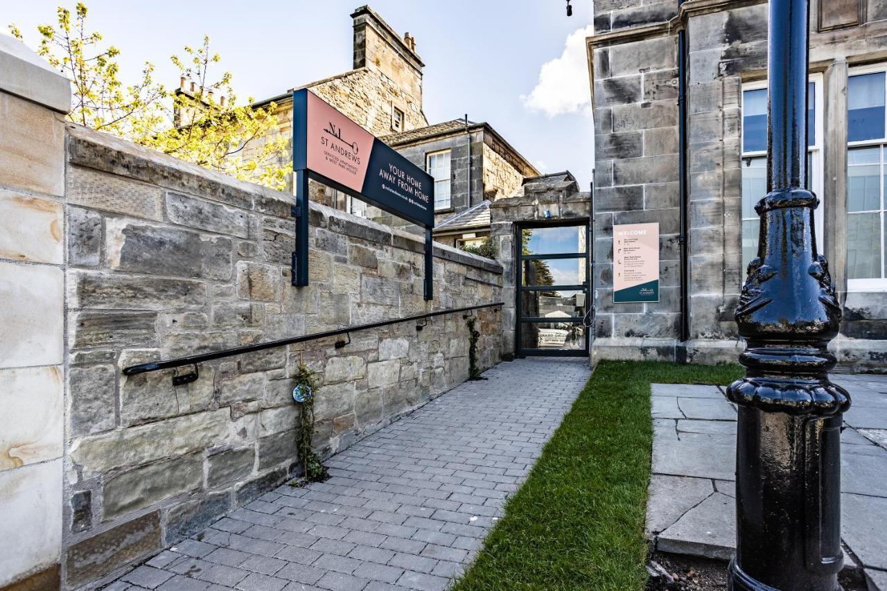 No1 Apartments & Bedrooms St Andrews - St Mary'S ภายนอก รูปภาพ
