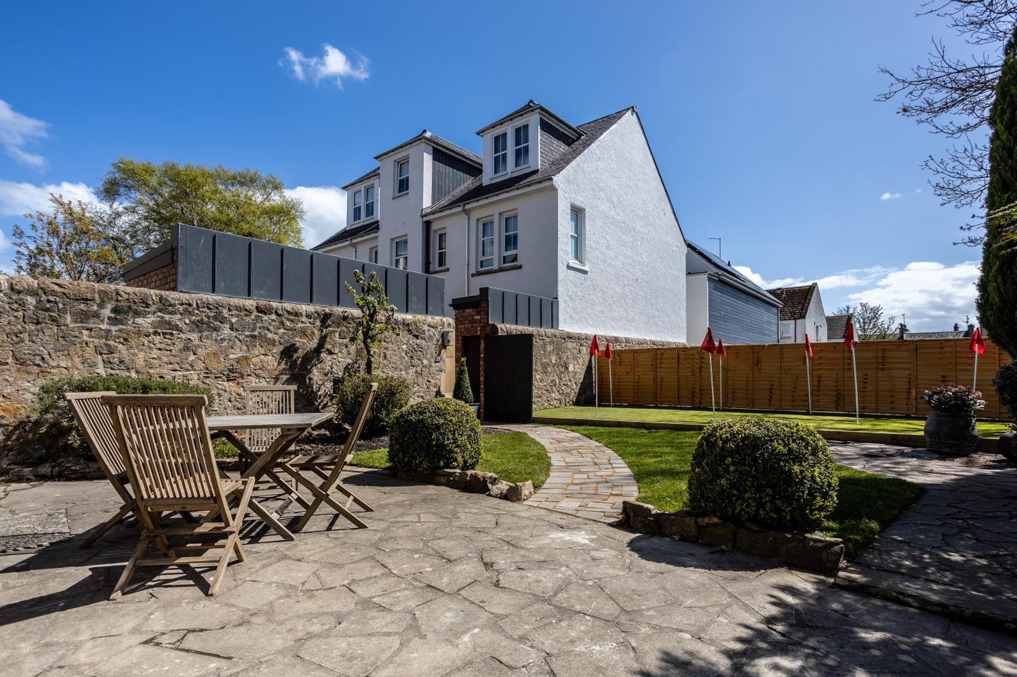 No1 Apartments & Bedrooms St Andrews - St Mary'S ภายนอก รูปภาพ